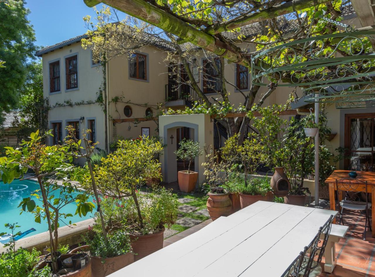 10 Alexander B&B Stellenbosch Exteriör bild