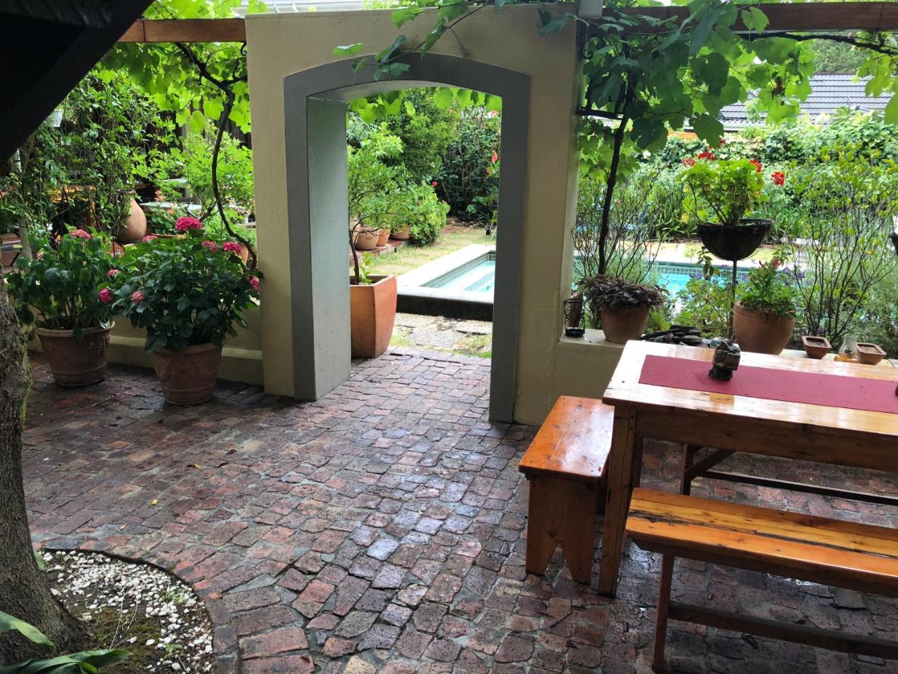 10 Alexander B&B Stellenbosch Exteriör bild