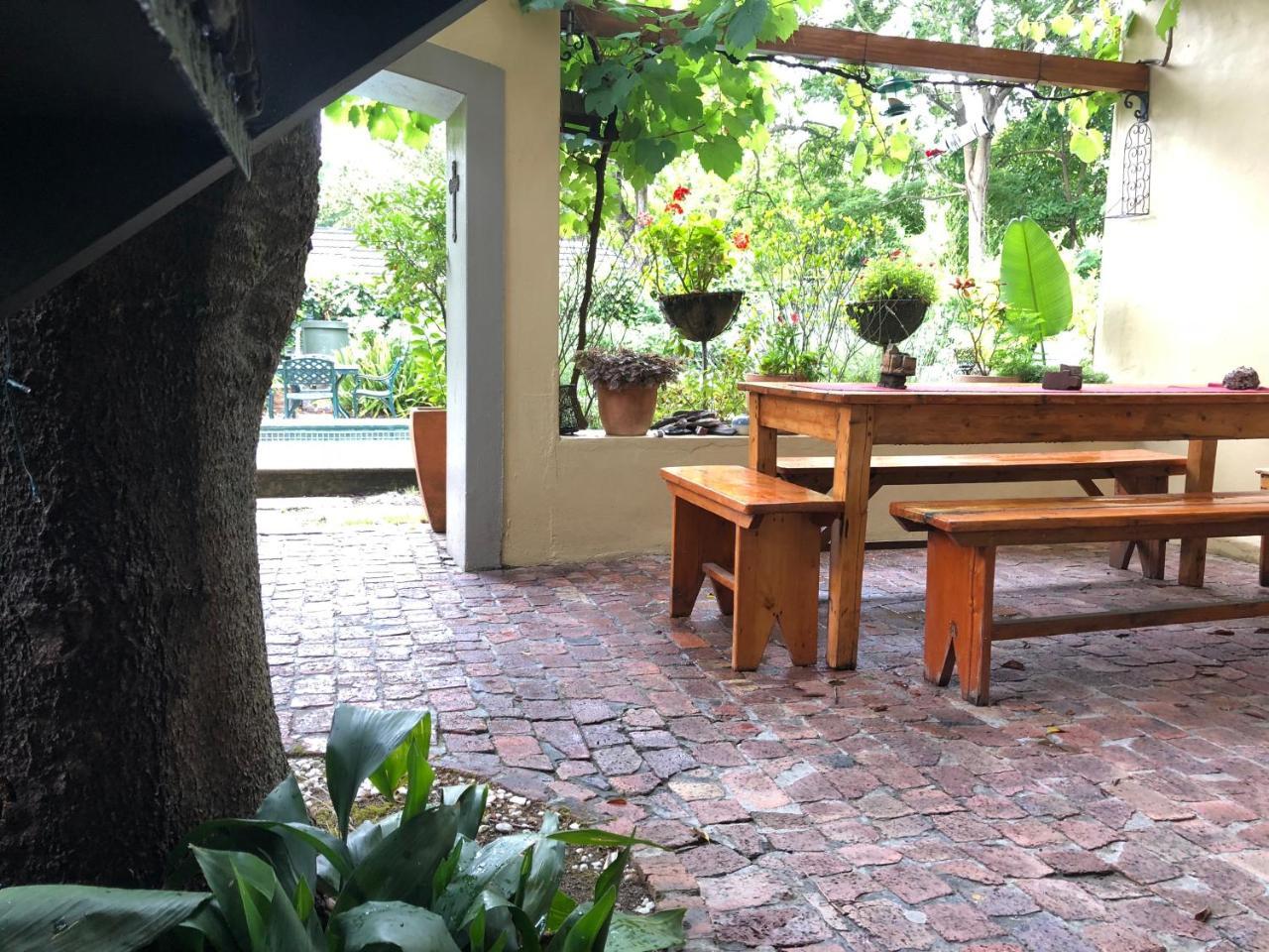 10 Alexander B&B Stellenbosch Exteriör bild